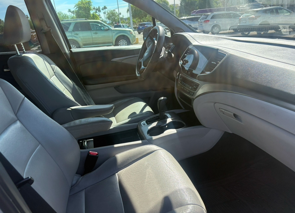 2019 Honda Pilot EX-L - Photo 3