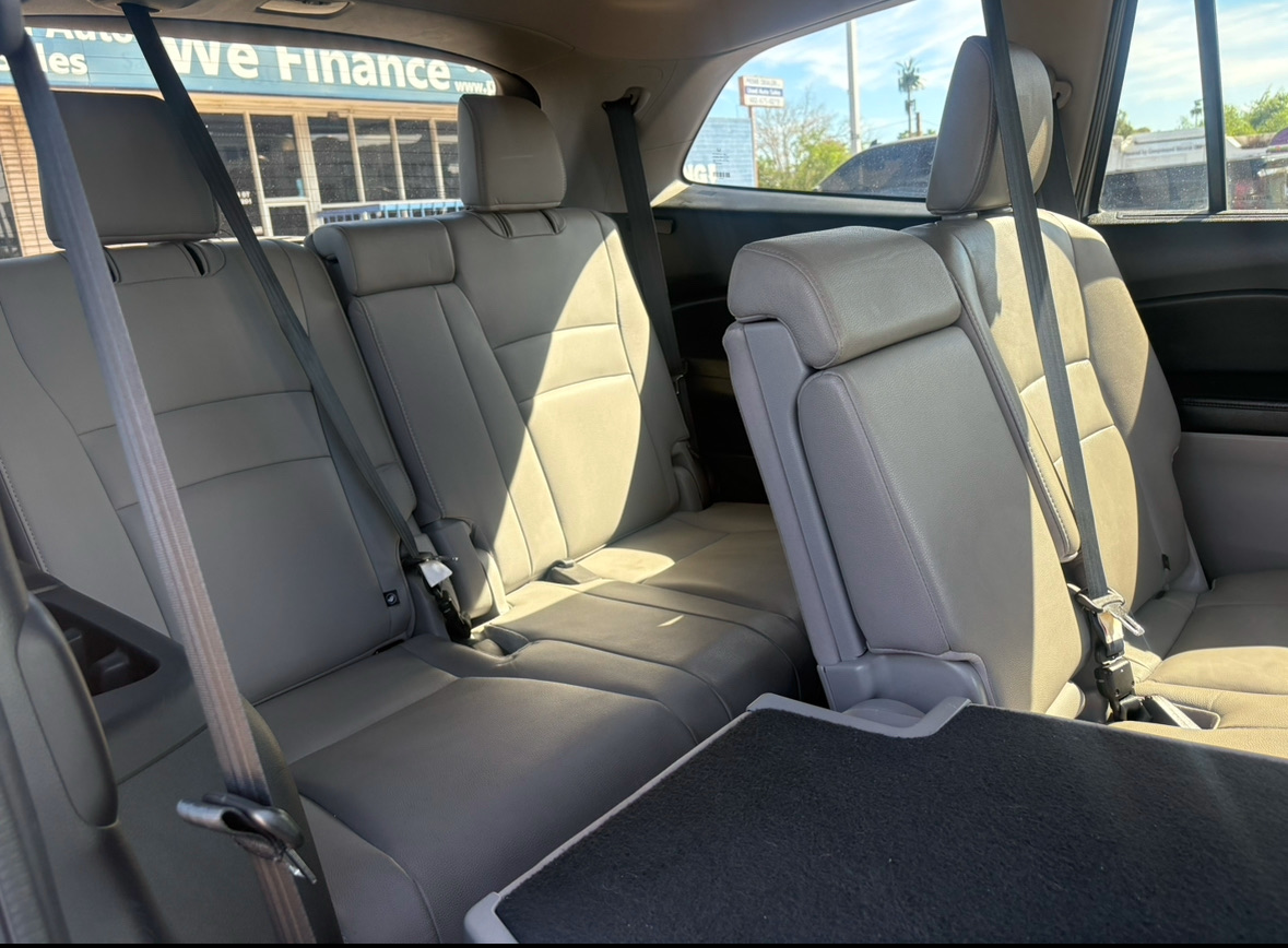 2019 Honda Pilot EX-L - Photo 6