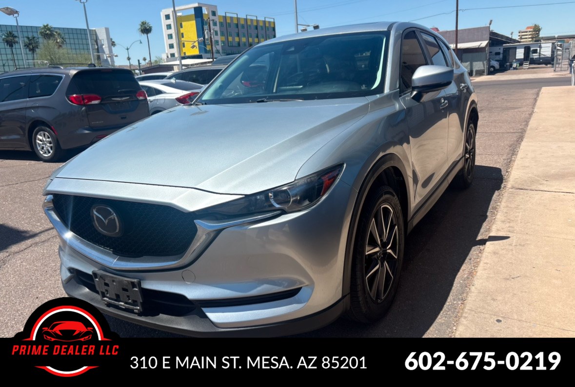 2018 Mazda CX-5 Touring auto's photo