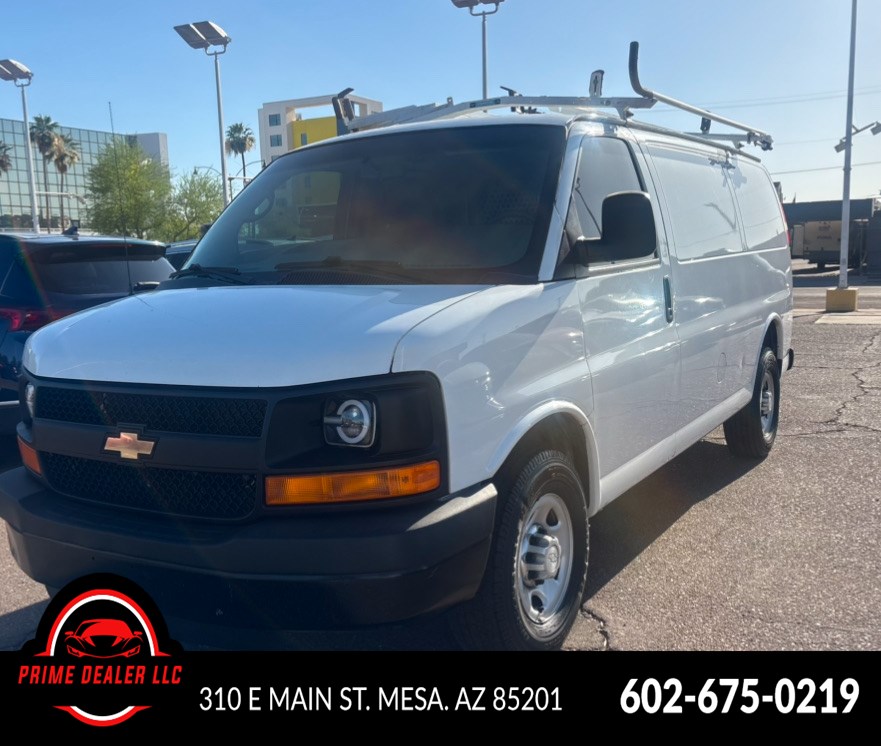 2015 Chevrolet Express's photo