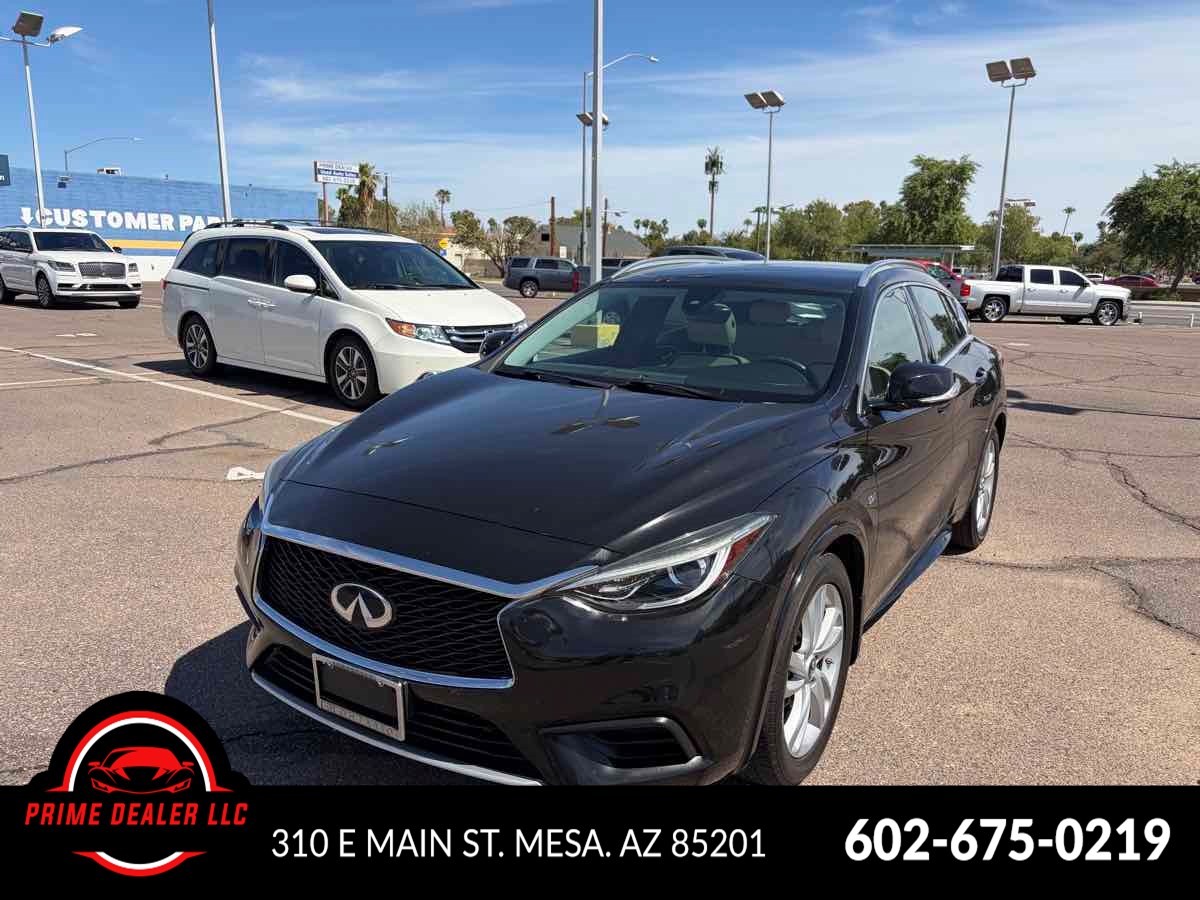 2019 INFINITI QX30 LUXE