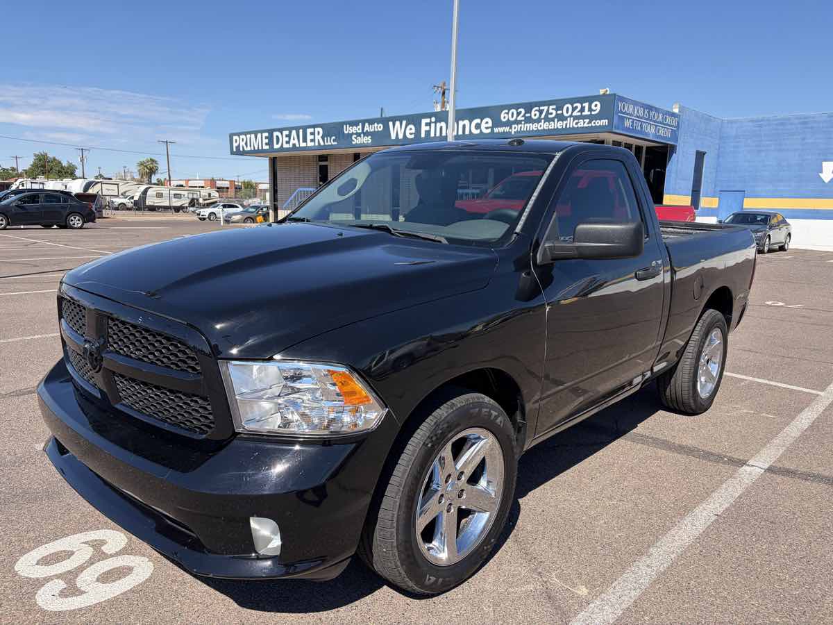 Photo 2 of this Ram 1500