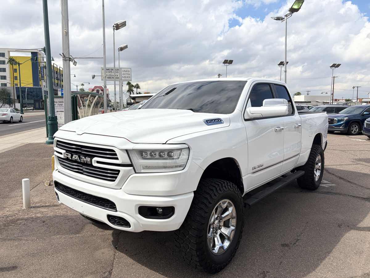 Photo 3 of this Ram 1500