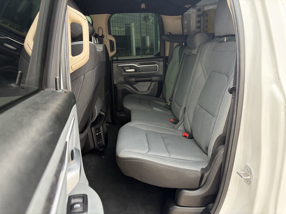 Photo 6 of this Ram 1500
