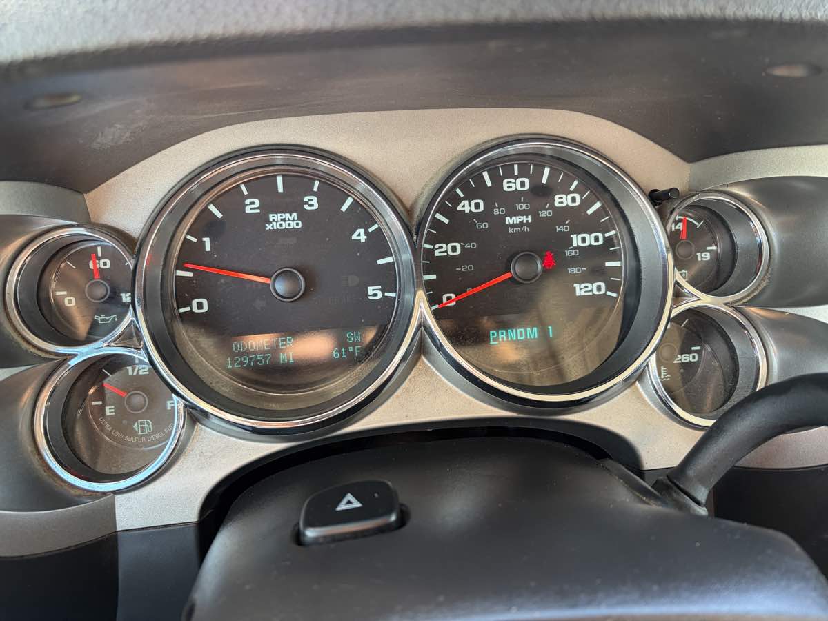 Photo 11 of this Chevrolet Silverado 3500HD