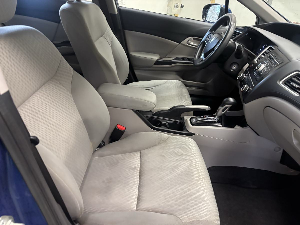 2015 Honda Civic LX - Photo 15