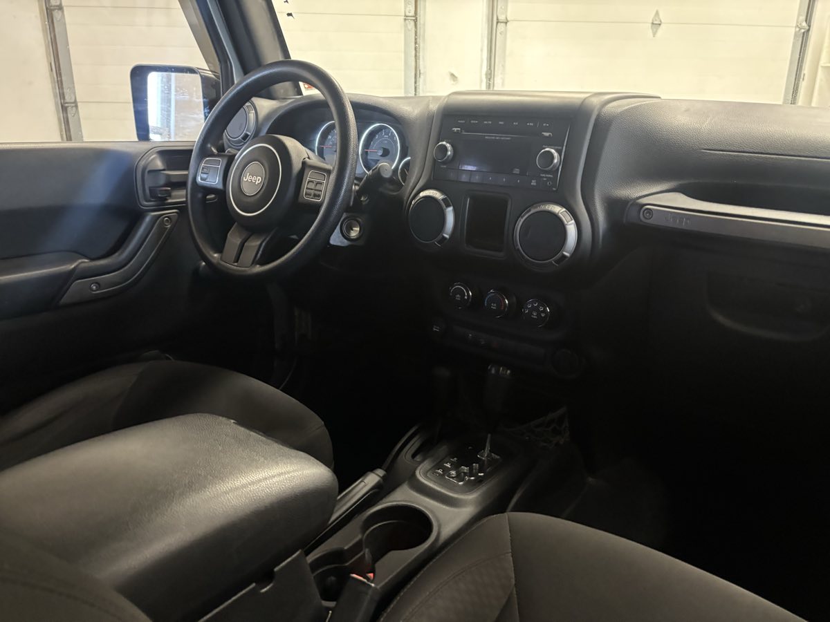 2016 Jeep Wrangler Unlimited Sport - Photo 13