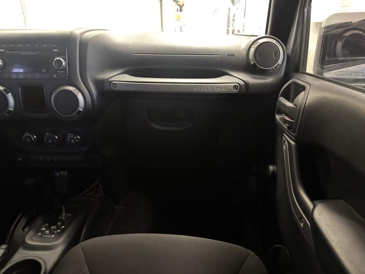 2016 Jeep Wrangler Unlimited Sport - Photo 14