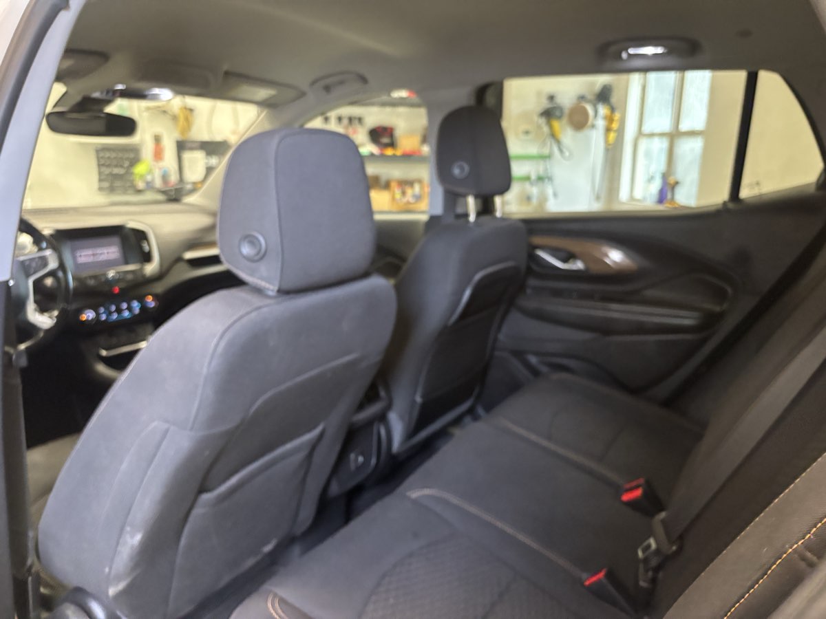 2020 GMC Terrain SLE - Photo 8