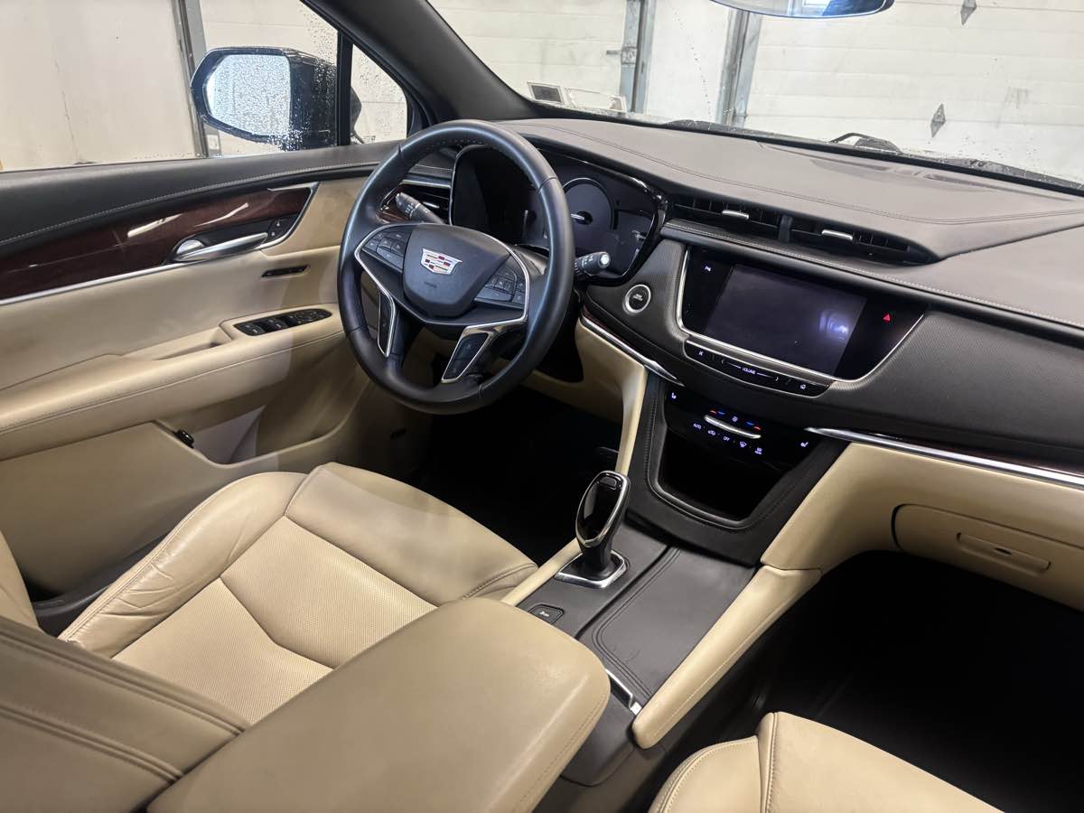 2018 Cadillac XT5 Luxury - Photo 15
