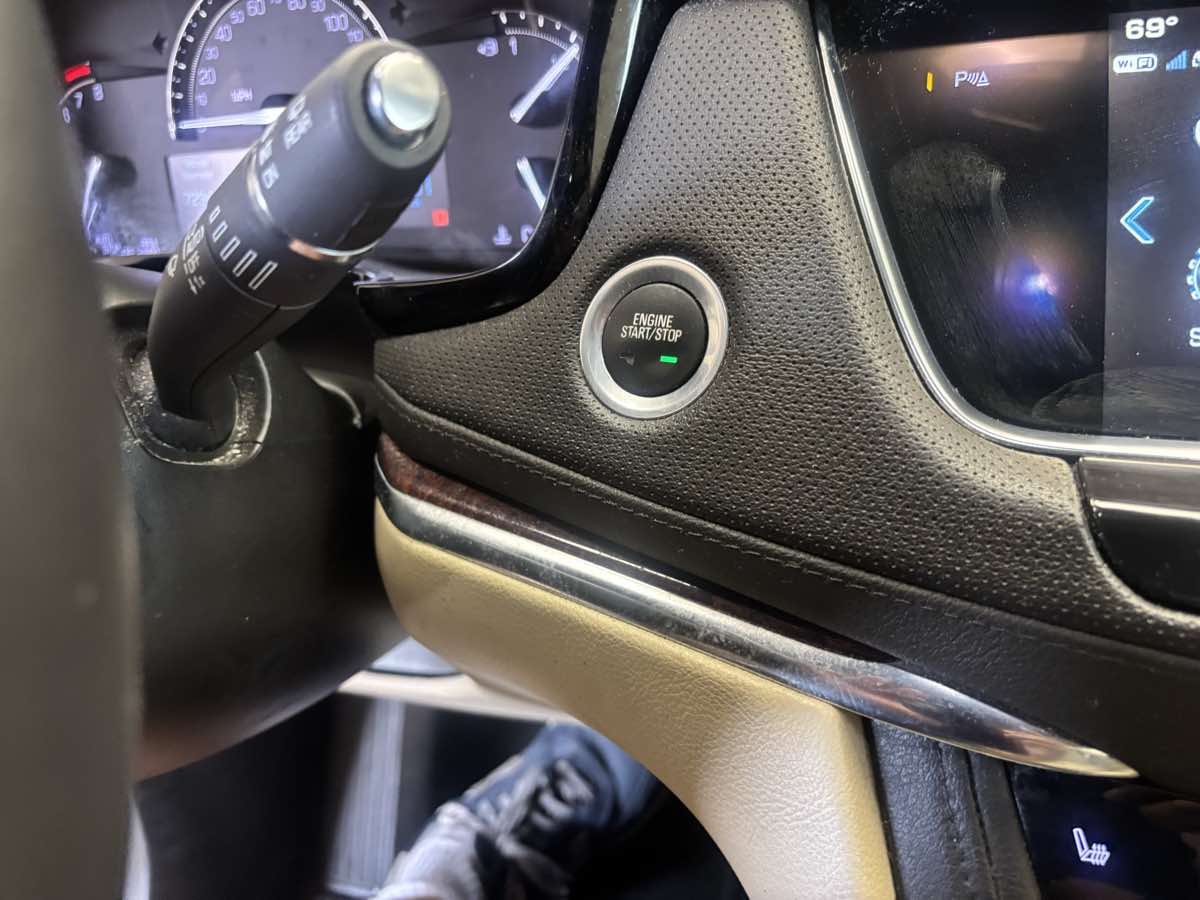 2018 Cadillac XT5 Luxury - Photo 23