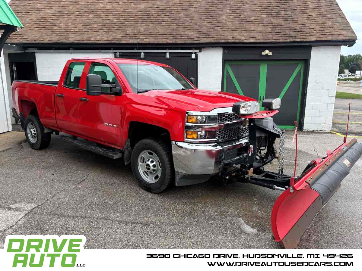 2019 Chevrolet Silverado HD Work Truck 4WD Double Cab Standard Box's photo