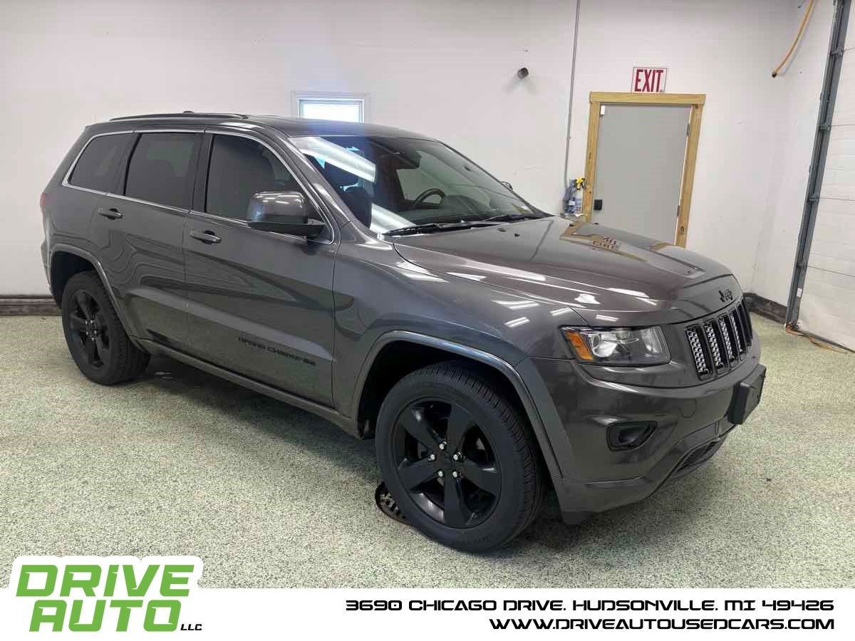 2015 Jeep Grand Cherokee Altitude 4WD's photo