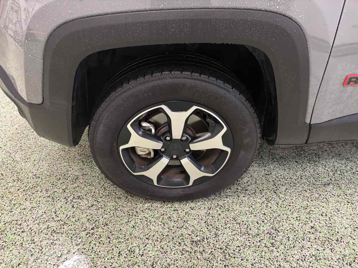 Photo 5 of this Jeep Renegade