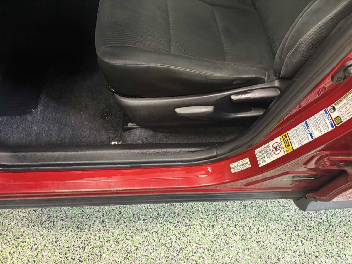 Photo 8 of this Toyota RAV4
