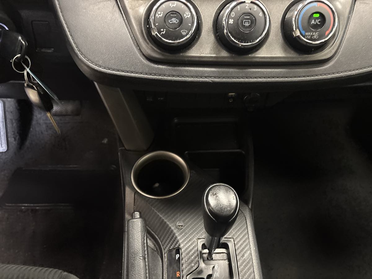 Photo 18 of this Toyota RAV4