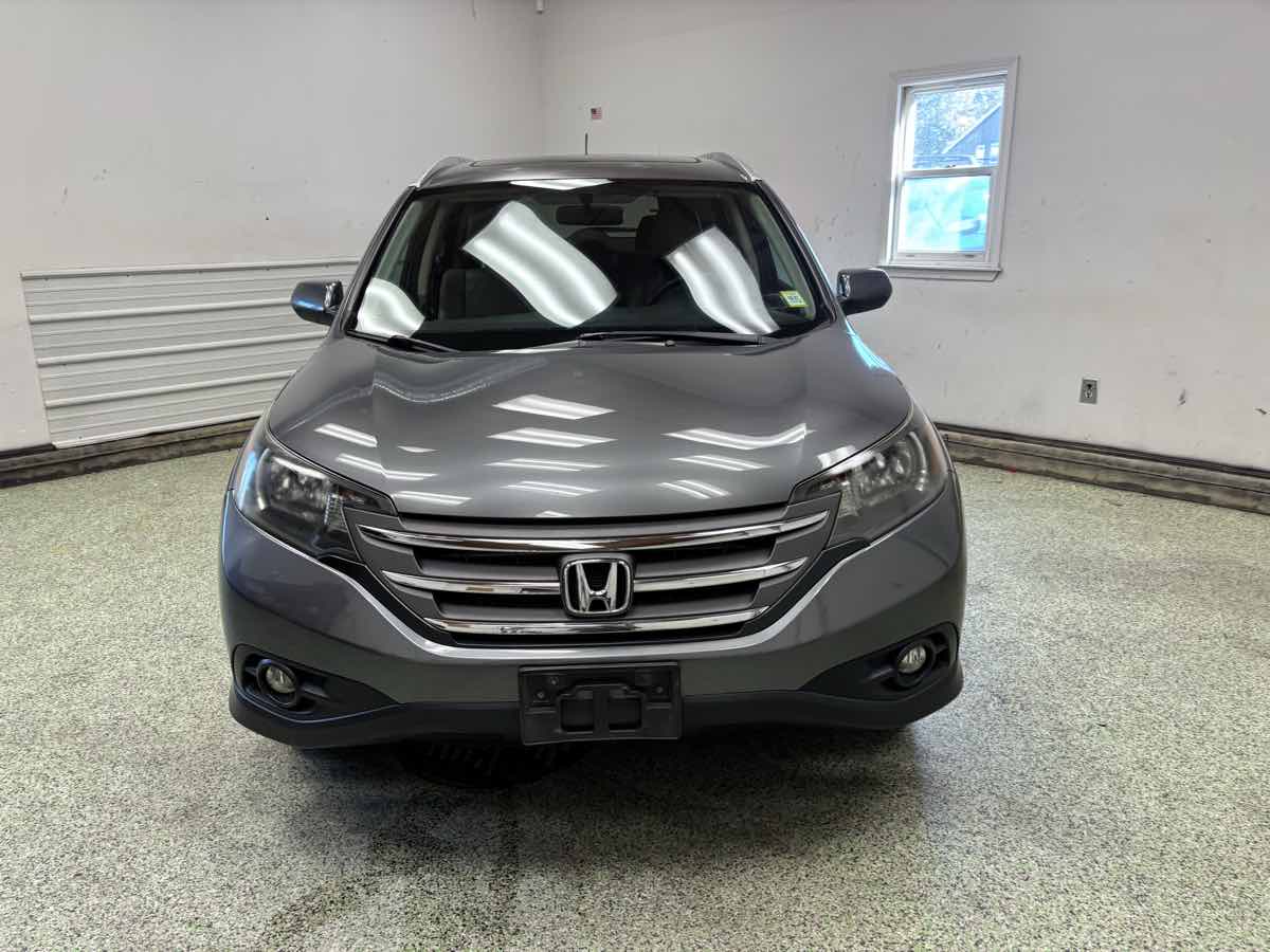 Photo 2 of this Honda CR-V