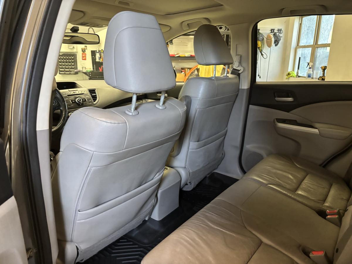 Photo 7 of this Honda CR-V