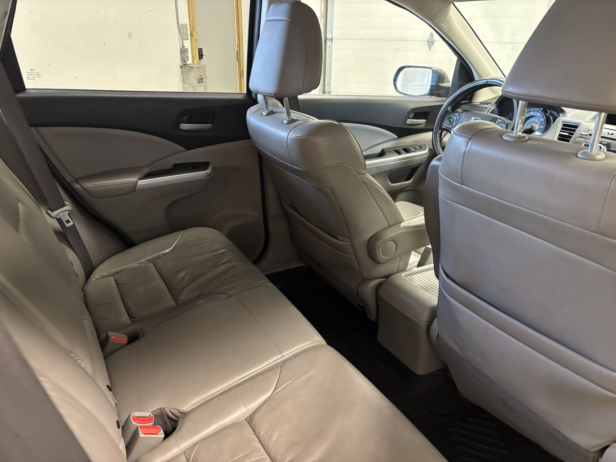 Photo 10 of this Honda CR-V