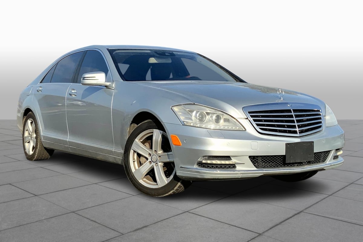 2011 Mercedes-Benz S 550 4MATIC Sedan