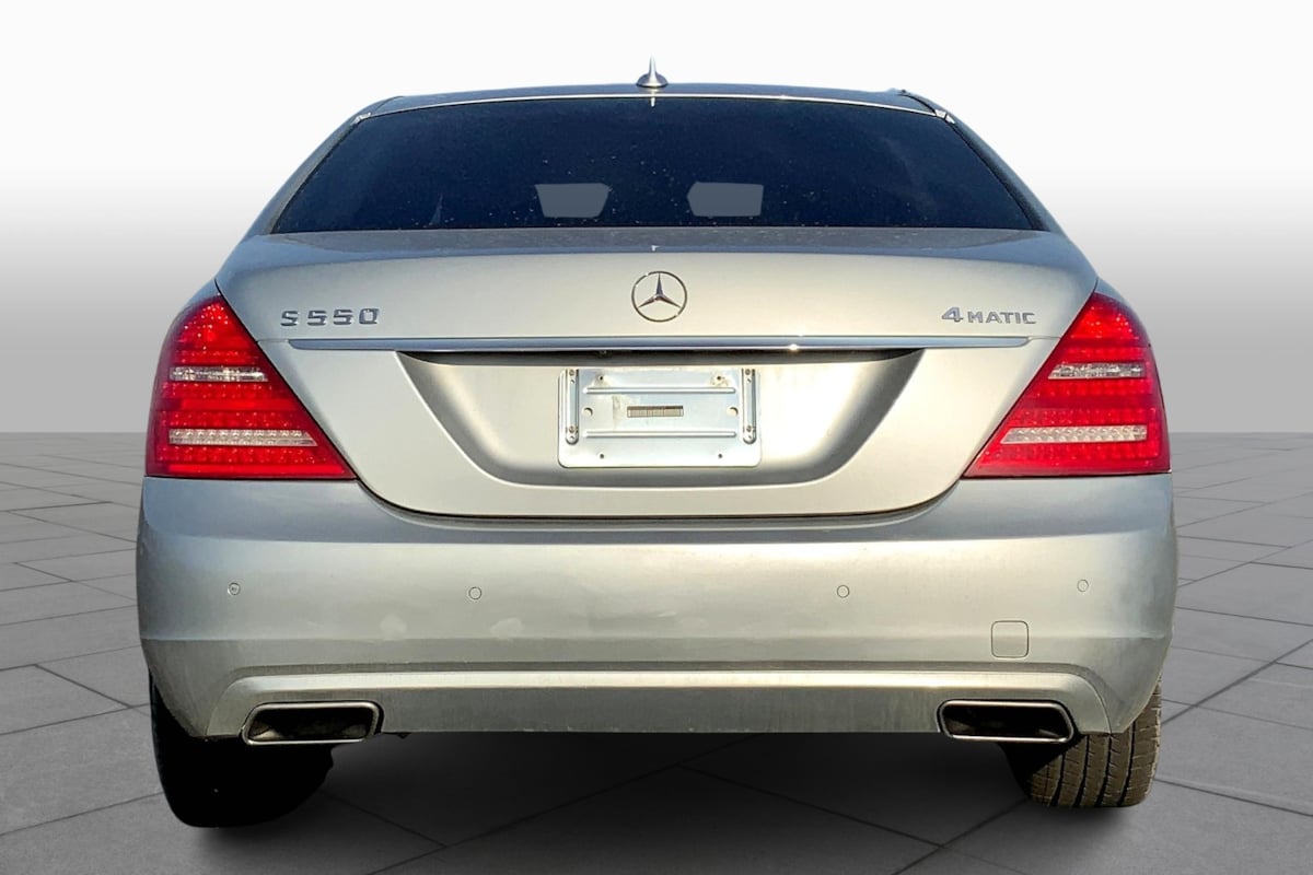 2011 Mercedes Benz S 550 4MATIC photo 3