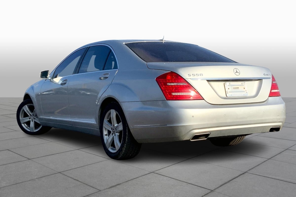2011 Mercedes Benz S 550 4MATIC photo 8