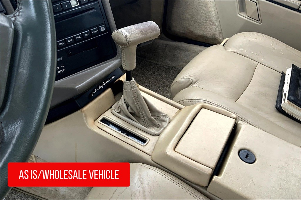 1993 Cadillac Allante photo 12