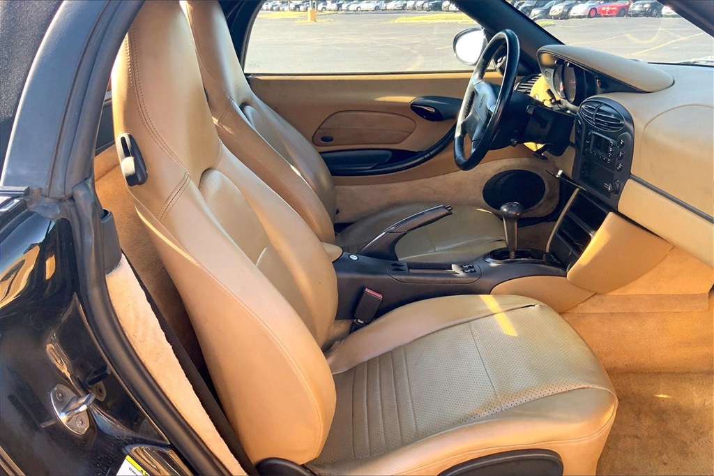 1999 Porsche Boxster Base photo 6