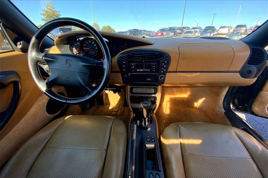 1999 Porsche Boxster Base photo 13