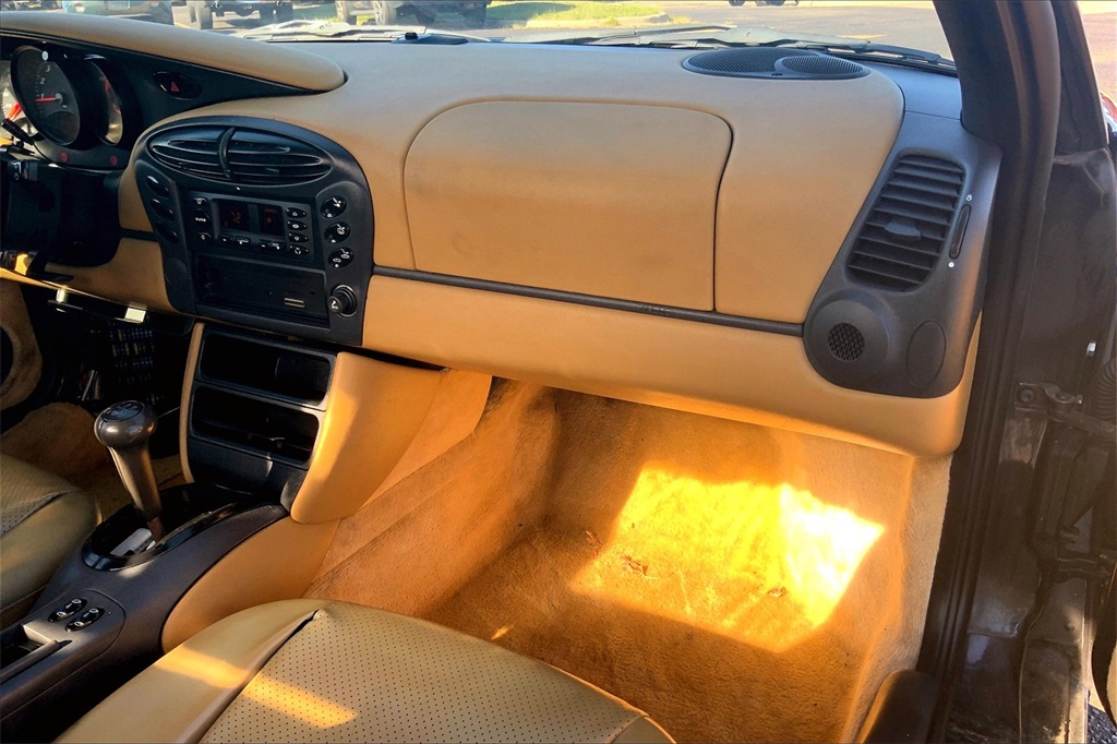 1999 Porsche Boxster Base photo 14