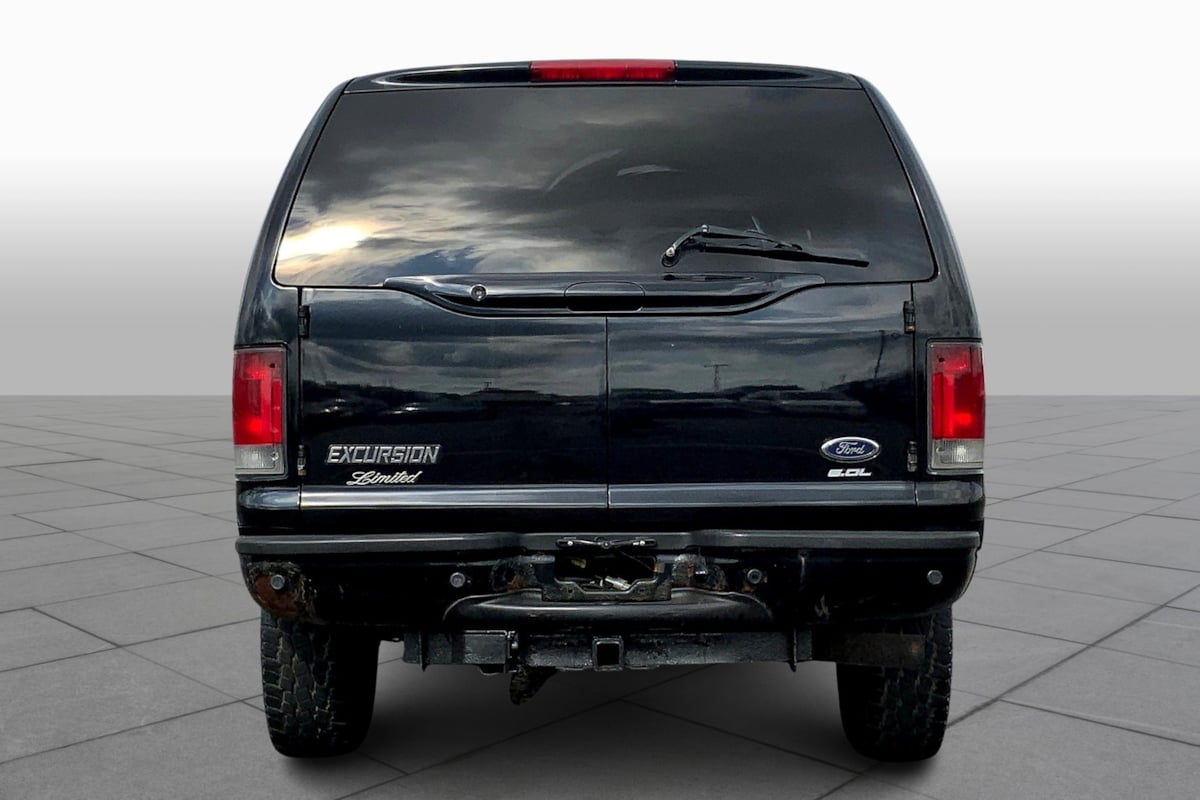 2003 Ford Excursion Limited photo 3