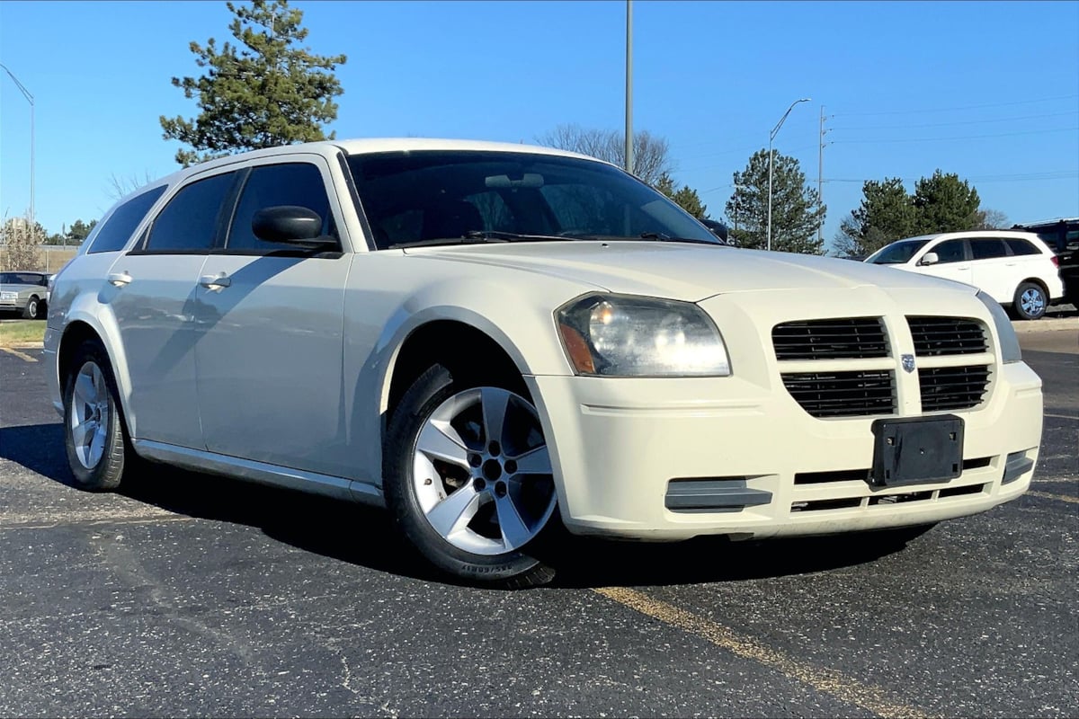 2005 Dodge Magnum | Fast Lane Classic Cars, image size:1200x800