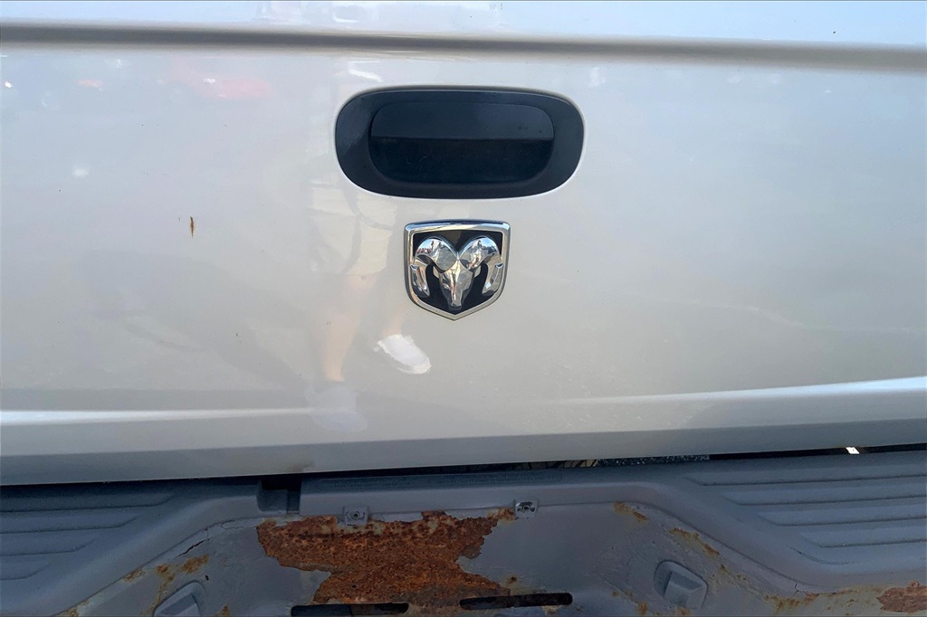 2005 Dodge Dakota ST photo 7