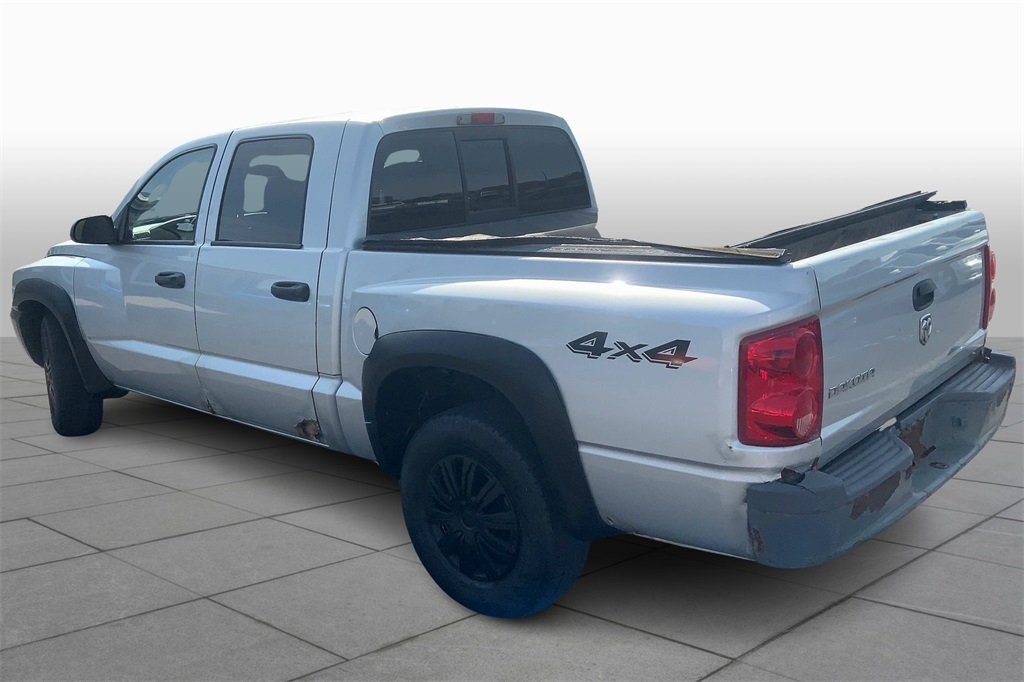 2005 Dodge Dakota ST photo 9