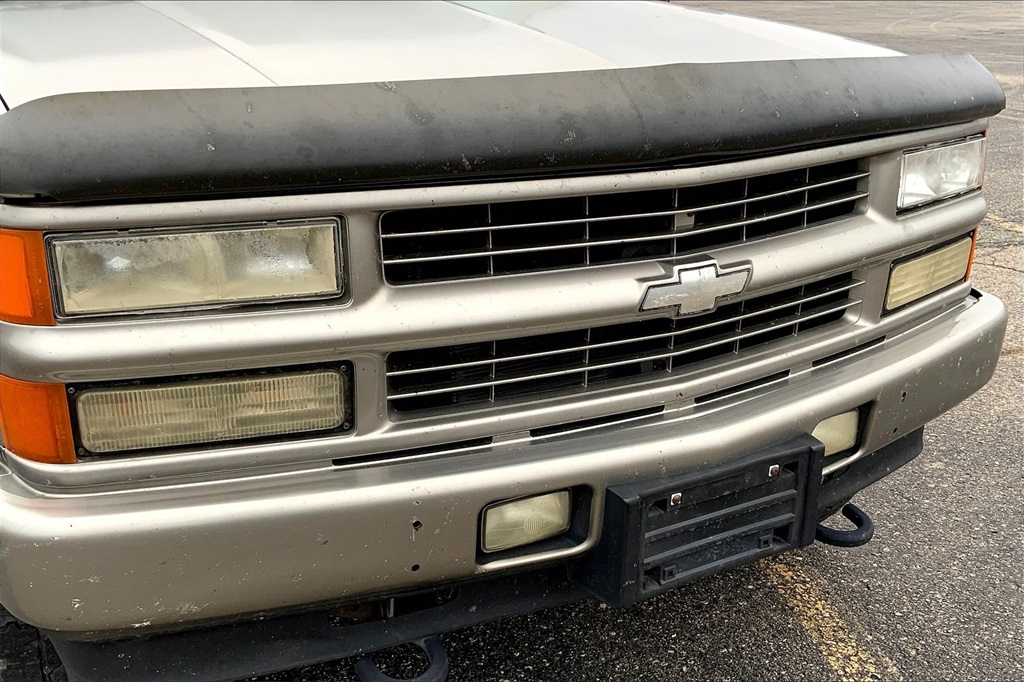 2000 Chevrolet Tahoe Z71 photo 22