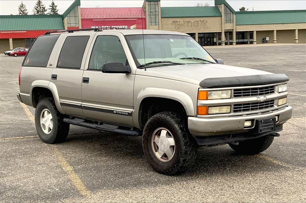 2000 Chevrolet Tahoe Z71 photo 24