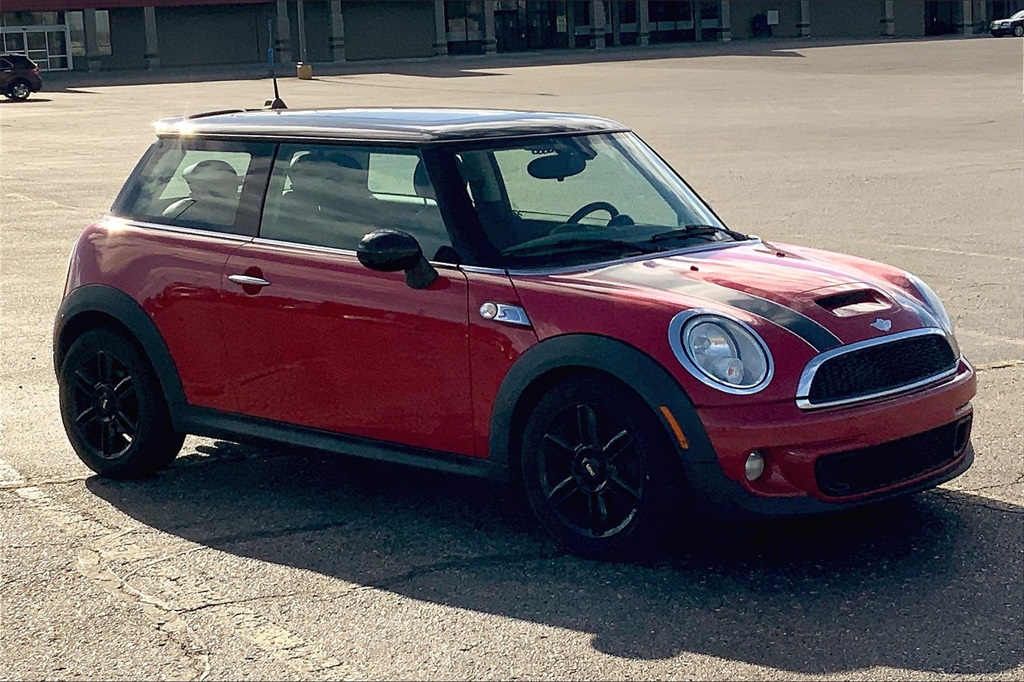 2013 Mini Cooper Hardtop S photo 28