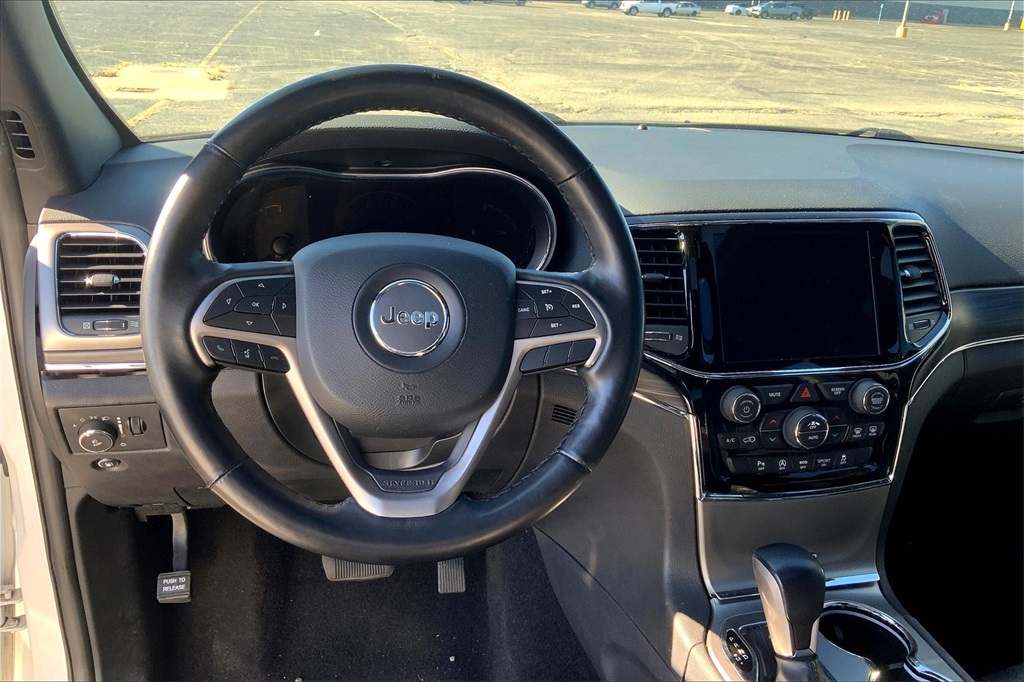 2021 Jeep Grand Cherokee Limited photo 3