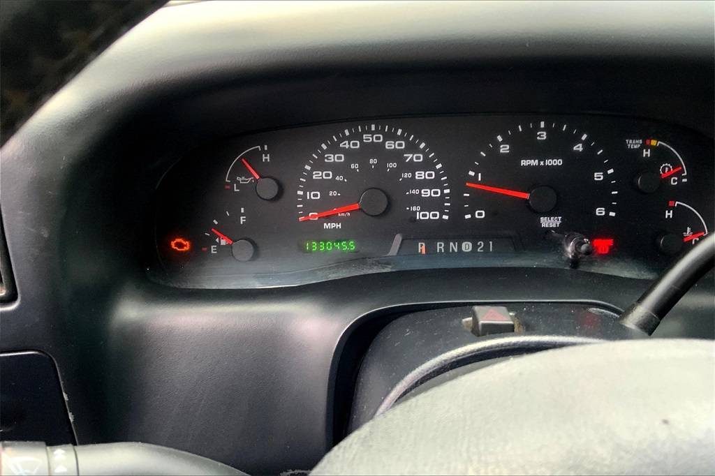 2004 Ford F-250 XL photo 19