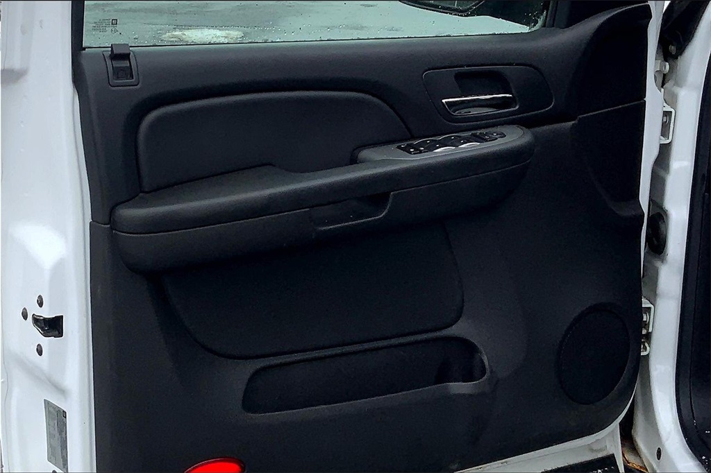 2008 Chevrolet Avalanche LS photo 22