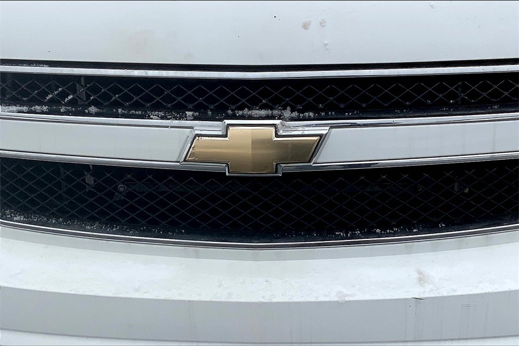 2008 Chevrolet Avalanche LS photo 25