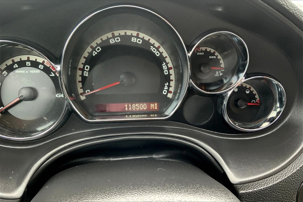 2009 Pontiac G6 GT photo 20