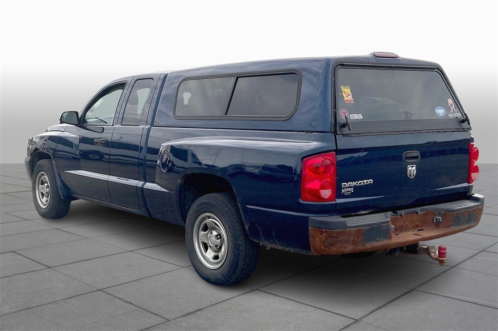 2005 Dodge Dakota ST photo 8