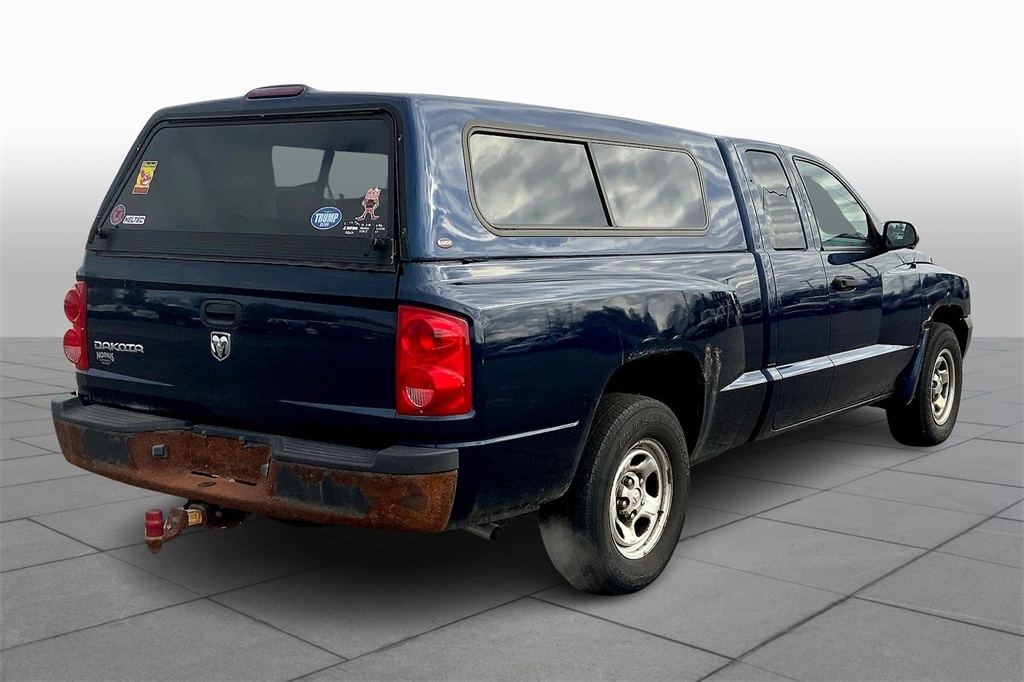 2005 Dodge Dakota ST photo 11