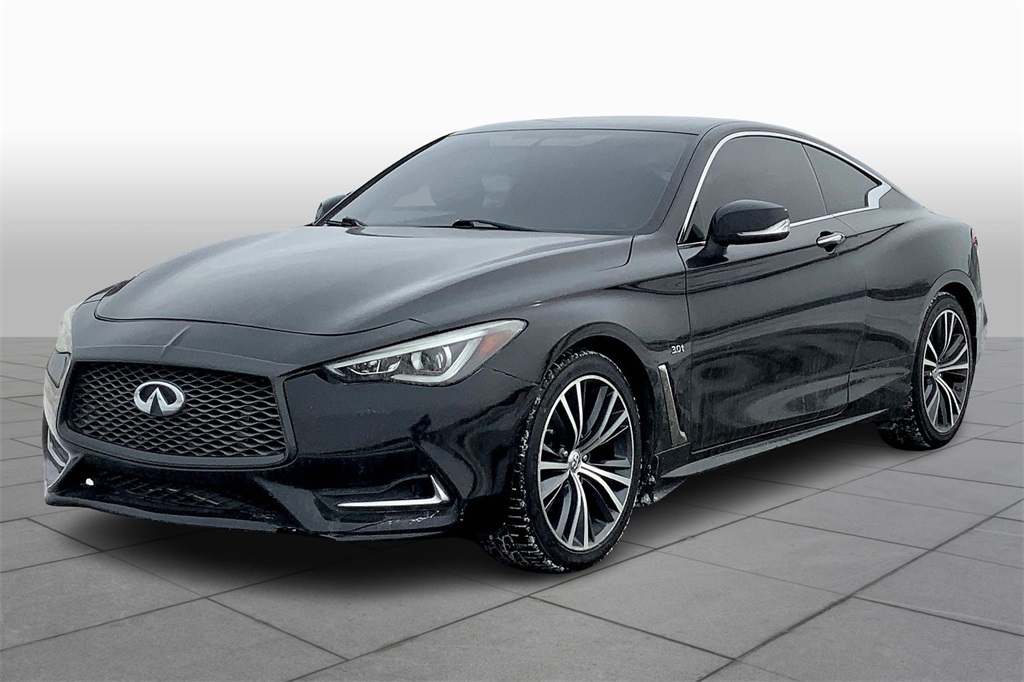 2018 Infiniti Q60 3.0t Luxe photo 11