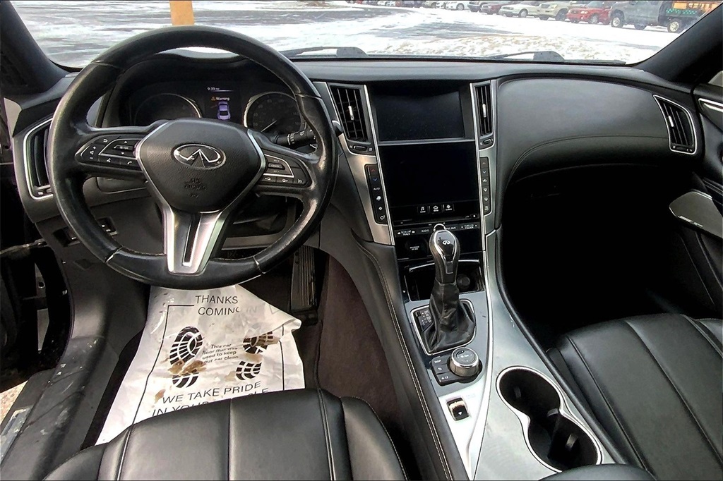 2018 Infiniti Q60 3.0t Luxe photo 14