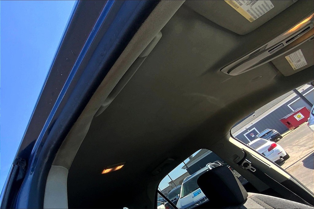 2016 Chevrolet Equinox LT photo 22