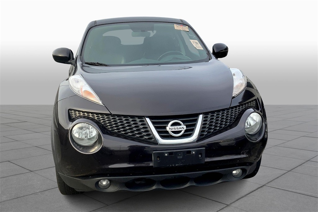 2014 Nissan Juke SL photo 2