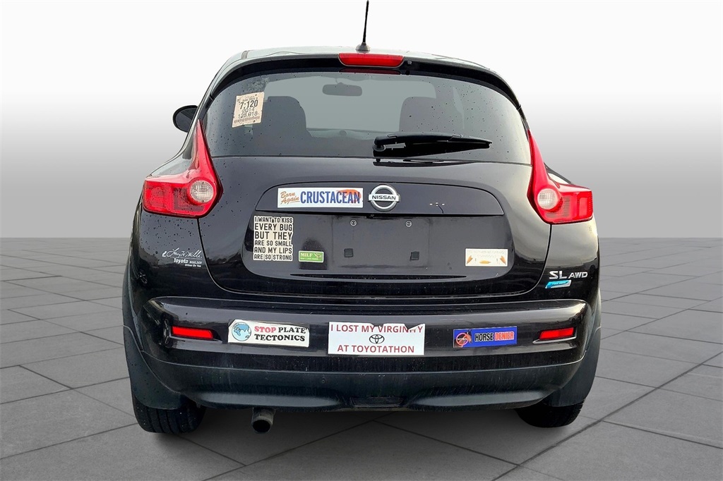 2014 Nissan Juke SL photo 3