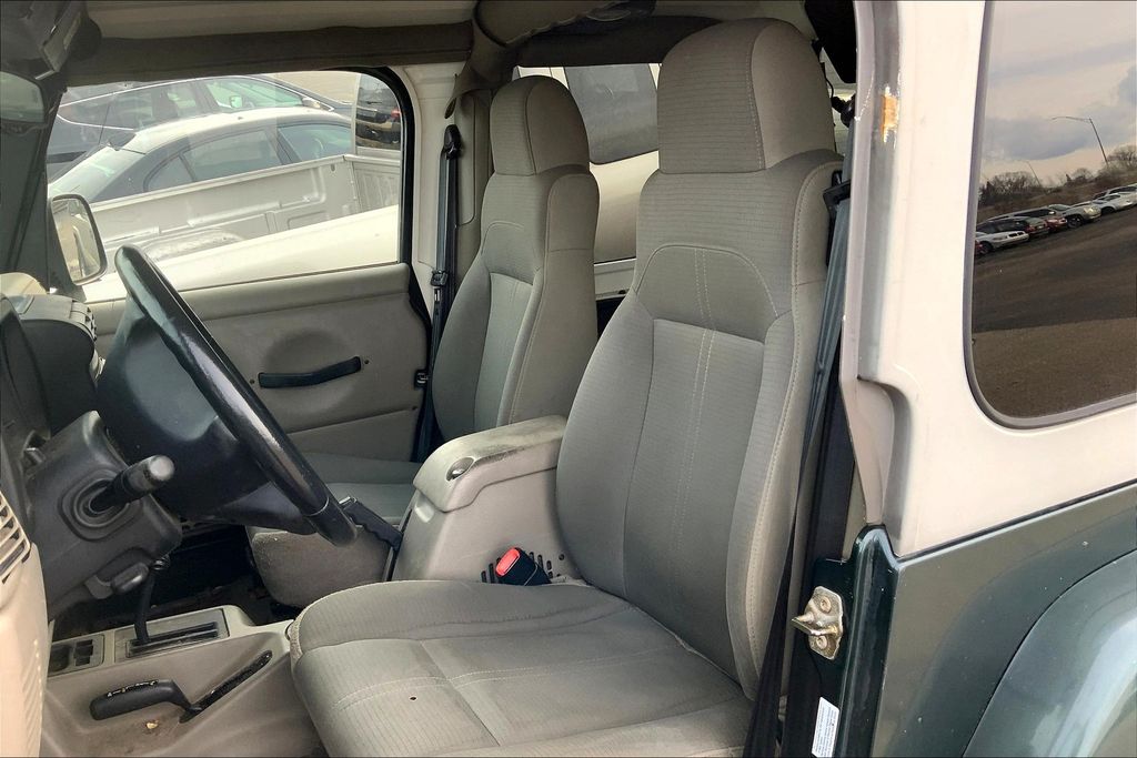 2003 Jeep Wrangler SAHARA - Photo 16